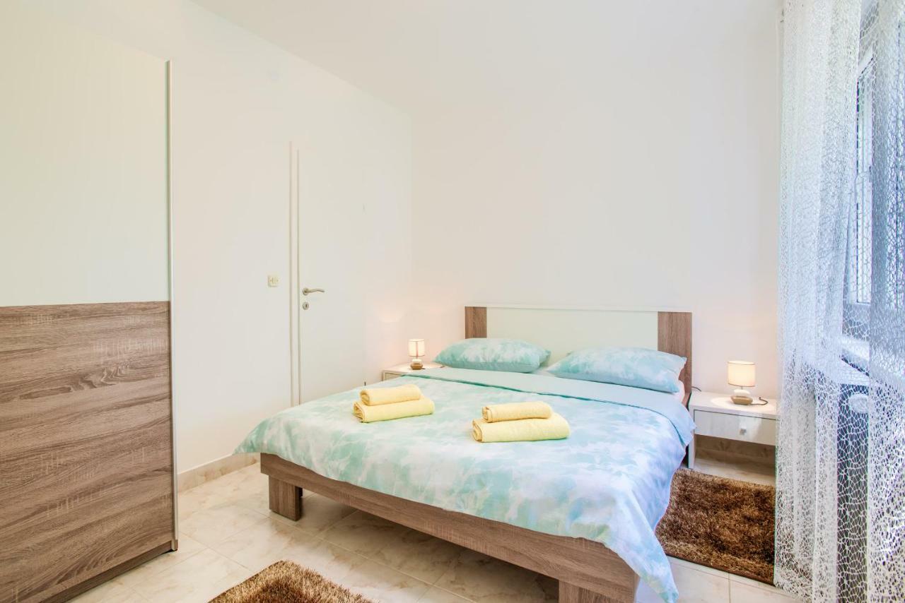 Apartman Paola 普拉 外观 照片