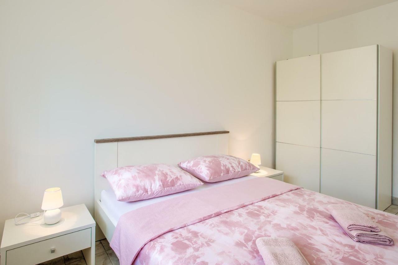 Apartman Paola 普拉 外观 照片