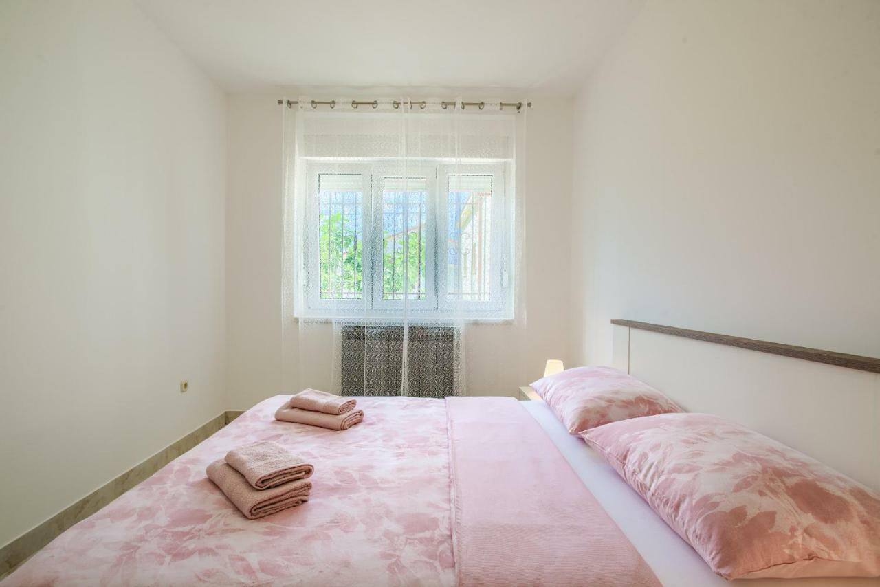 Apartman Paola 普拉 外观 照片
